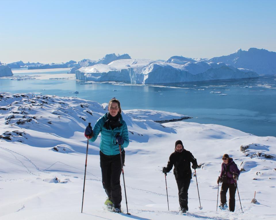 ACTIVITIES The snowshoeing hike (5 hours) includes: Varied terrain hike on snowshoes along the Kangia Icefjord.