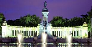 Things to do in Madrid With a population of over 3 million people there is lots to see and do in Spains capital city.