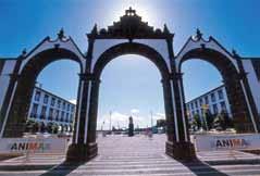 Festas do Senhor Santo Cristo dos Milagres - The biggest religious festivity of the Azores, it reaches its peak with