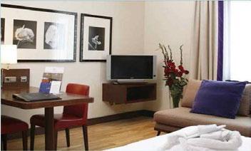 EXPERT COVENT GARDEN, European Commission 2011 RATES Hilton Guest Room: Eur 140.00 Deluxe Room: Eur 200.00 Rates include VAT, city tax, service and INTERNET. Breakfast is available at Euro 15.