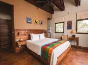 Furnished and decorated by Nicaraguan artisans, the rooms have an authentic feel that blends well