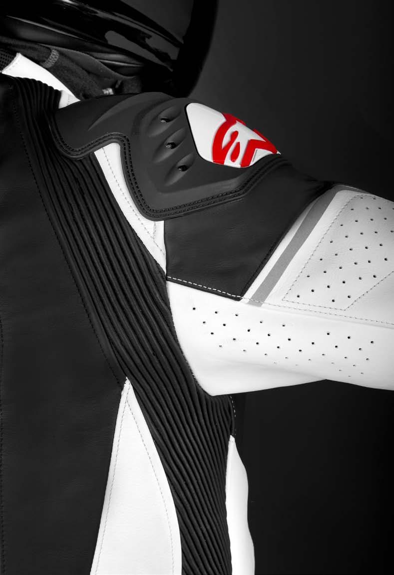 -- Exclusive Alpinestars patented high modulus thermoplastic external protection on shoulders and