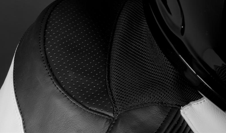 -- Back and chest protection compartments with PE padding inserts (Alpinestars CE Bio Armor back