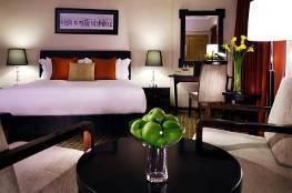 GRAND COPTHORNE WATERFRONT HOTEL SINGAPORE 574 rooms; 34 versatile