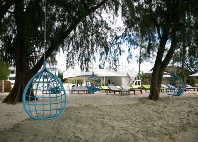 Sihanoukville 3*+ hotels The White Boutique: - Lovely little contemporary
