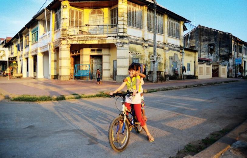 tour of Colonial Kampot &