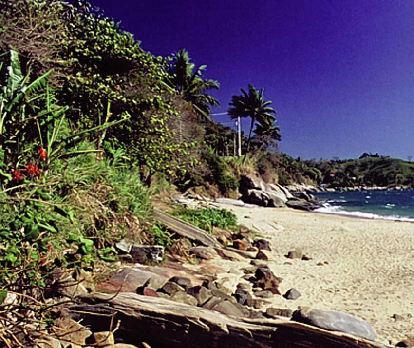 I Sun, Sea & Much more is the largest oceanic Brazilian island, with 348km2, 128km of coastline, 39 beaches and 365 waterfalls.