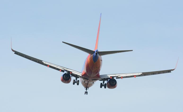 Aircraft Noise Why Aircraft Noise Calculations? Aircraft Noise Aircraft noise can be measured and simulated with specialized software like SoundPLAN.