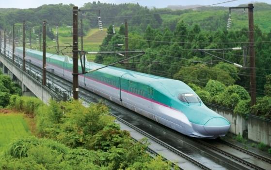 Characteristics of JR East Shinkansen 1 High Speed Speed (mph) 300 250 200 150 JNR 199mph (1979) 131mph