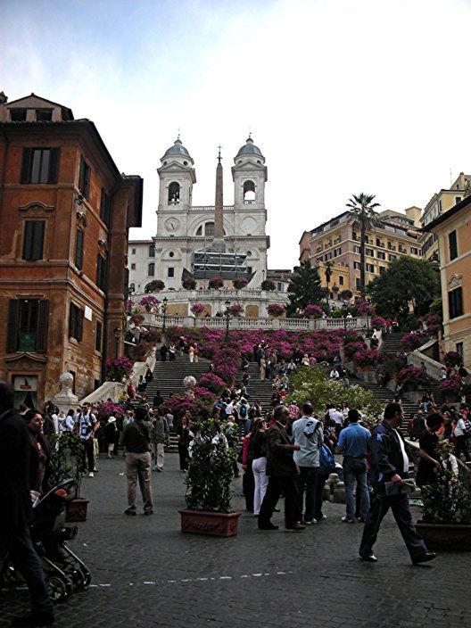 We had visited Rome in 2005 and spent a lot of time touring the Vatican and Coliseum so we wanted to concentrate this time on Spanish Steps, Trevi Fountain, The Forum, and Pantheon.