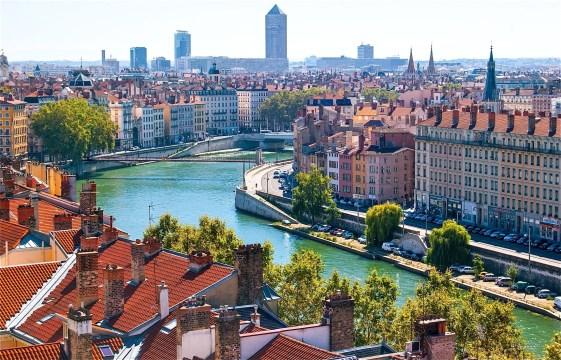 24 Day Croatia cruising & France River Cruise including Germany with Day 1 - Tuesday 4th September, 2018 Home to Sydney Today we make our way to Sydney where we spend the night at a Sydney Airport
