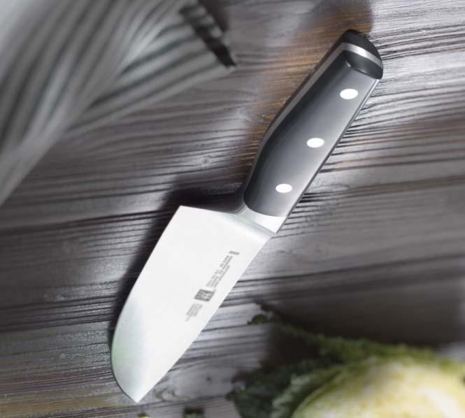 MOLDED HANDLE MAKES CUTTING EASY & ENJOYABLE UTILITY 6 $125 $100 20% Off CARVING 8 $143 $115 20% Off 10