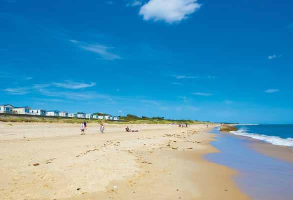 Winterton Winterton-on-Sea is an idyllic small, ancient fishing village some 8 miles north of Great Yarmouth.