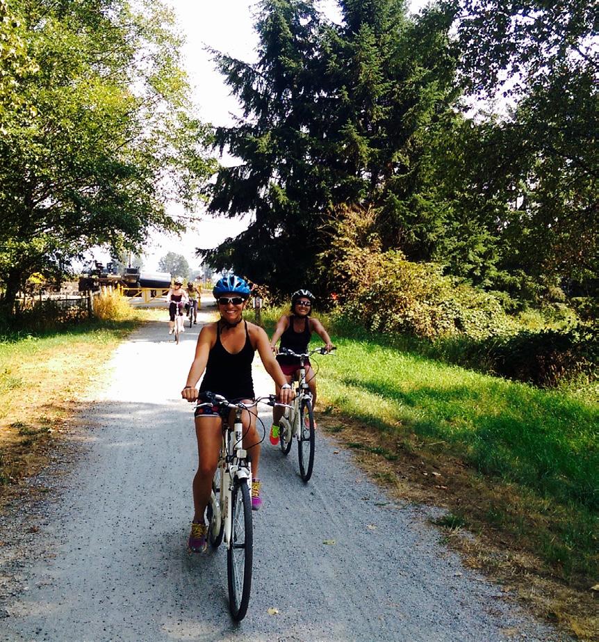 Guests will take the ferry from Tsawwassen to Swartz Bay and begin the day riding the Lochside Trail through the Saanich Peninsula, followed by lunch served at a local farm to table café.