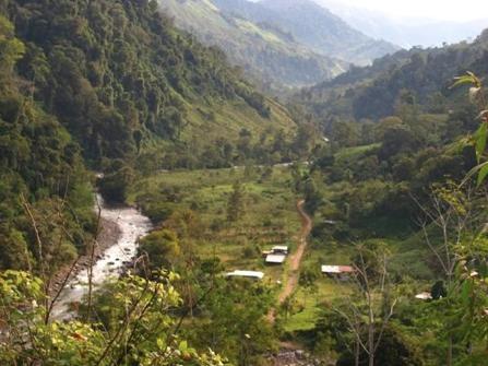 Buenaventura and Pueblo Nuevo Eco-Village are located in between the towns of El Brujo (The Wizard) and Savegre Abajo, in the district of Perez Zeledon, tucked behind the Central Pacific Coastal