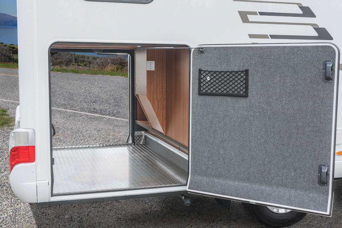 area. The garage in the Hymermobil B-Class PremiumLine allows