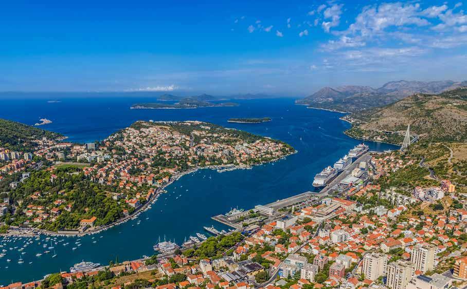 INTRODUCING There really is no debate over whether you should visit Dubrovnik during your time in Croatia. To us, Dubrovnik is essential in the education of Croatian life, 6 food and culture.