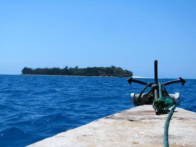 PRISON ISLAND TOUR Half day / Private Based on: 2 people - $60.00 per person 4 people - $35.