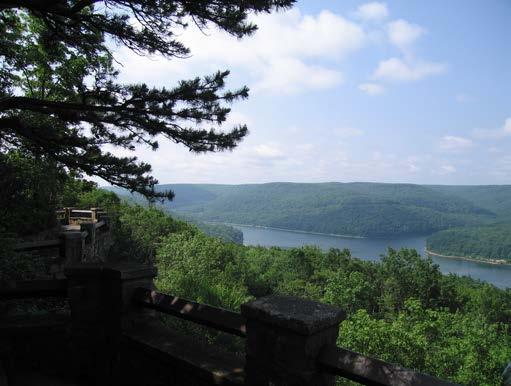 The actual start of the scenic byway is about eight miles from Kane at the intersection with Longhouse Drive. Continue on Route 321 past Red Bridge. This is the head of the Kinzua Creek Arm.