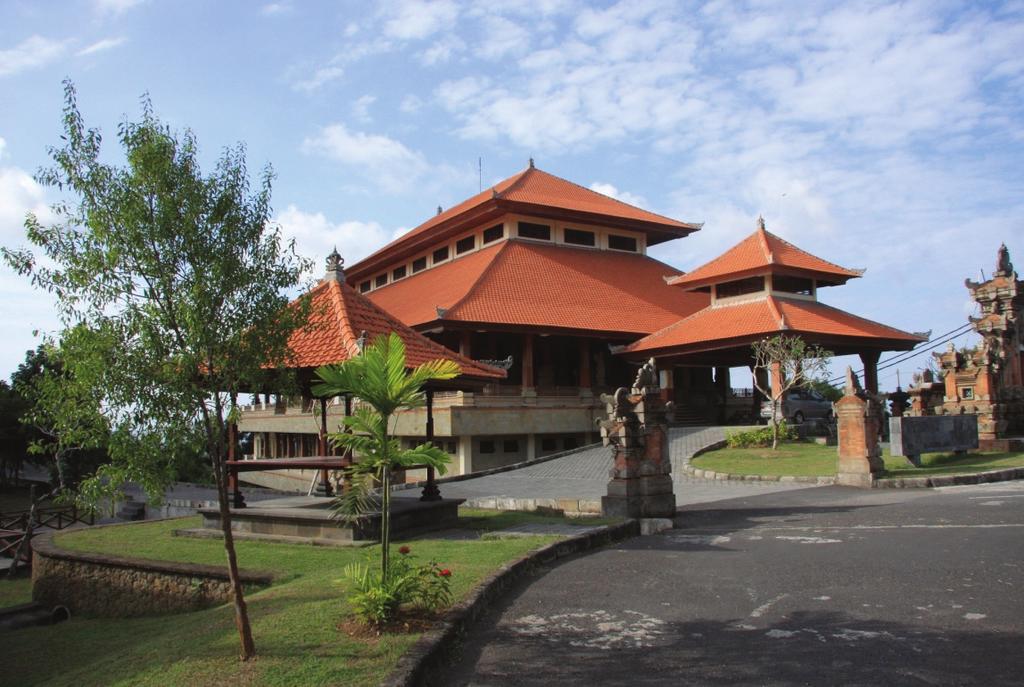 4 th ITSA Biennial Conference Co-Organizer and Host Sekolah Tinggi Pariwisata (STP) Nusa Dua Bali The Bali Tourism Institute (known as STP Nusa Dua - Bali) is a centre of excellence in delivering