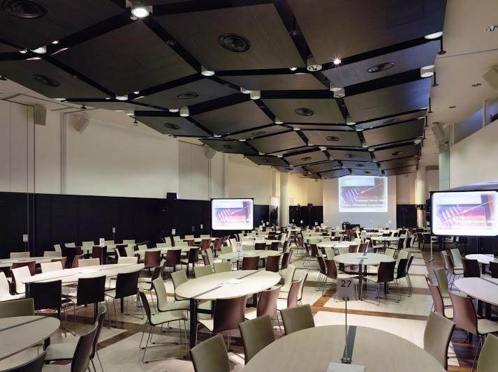 meeting rooms, including the largest ballroom in Estonia (481 m2); Dinning: 3 restaurants including
