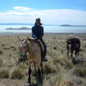 During the 4 hours riding tour, you will visit the unmistakable landscape of the Patagonian steppe