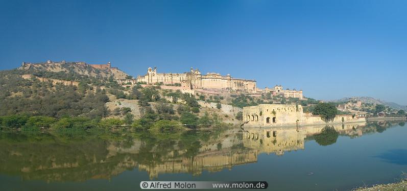 Amber Fort The Jaigarh fort on top which functioned as adjunct to Amber is in buffer