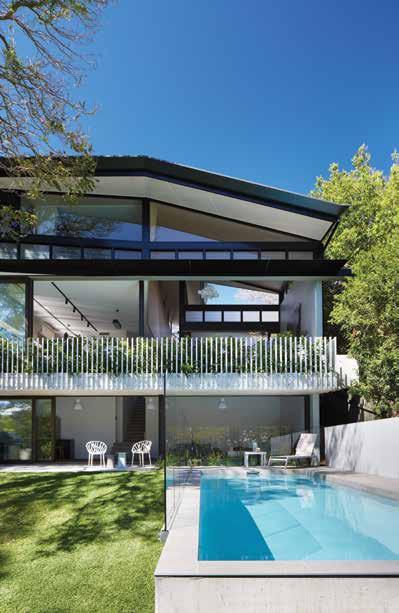 Alba Terrace, Ascot Private Residence, Bardon BUREAU PROBERTS - Architect bureau^proberts has over 20 years experience designing award-winning projects including multi-residential and mixed use