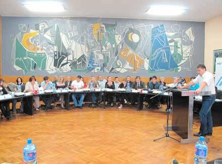 - Одборници Скупштине општине Мајданпек иницирали су враћање Основног јавног тужилаштва (које је у Мајданпеку престало да ради БОР. - На дневном реду 12. седнице Скупштине општине Бор (одржана 25.
