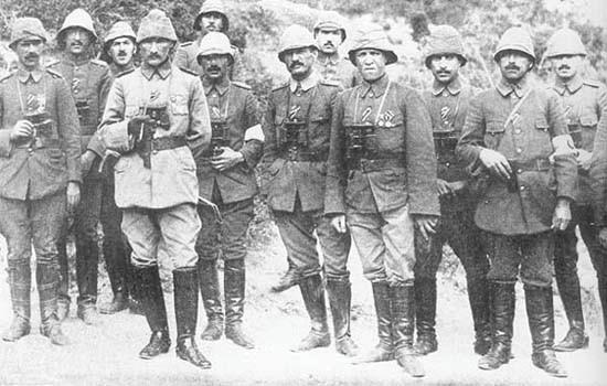 Liman von Sanders had appointed Colonel Mustafa Kemal to command the Anafartalar (Suvla) Forces. On the morning of 9 August, Mustafa Kemal attacked the 9th British Army Corps with his 12th Division.