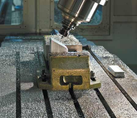 Machining high speed machining During high speed machining operaions, he 8055 CNC is in conrol of assuring smooh & accurae ool pah wihou sudden acceleraions or deceleraions in order o obain he mos