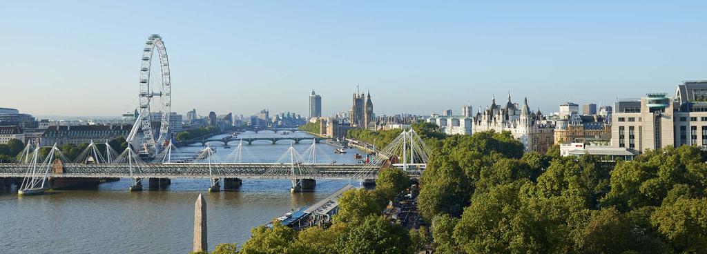 JUNIOR SUITES GET IN TOUCH GLORIOUS RIVER S From the river side of The Savoy, you will encounter breathtaking views of the Thames from rooms and suites, stretching from Westminster to Canary Wharf,
