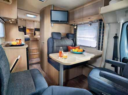 16 TRAVEL VAN SEMI-INTEGRATED MODELS COMFORT-CLASS TRAVEL VAN THE SMART HOLIDAY RIDE Travel Van t 620 G The Travel Van brings a breath of fresh air to your holiday plans.