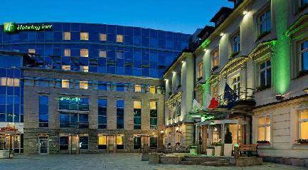 HOLIDAY INN Center ***** Cracow Located 5 minutes walk from Kraków s Main Market Square, this 5-star Holiday