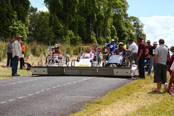 BILLYCARTS SUCCESS! Back on 16 th September Malanda played host to Lions 2012 Qld Billycart Titles and gravity machine races our club s major public event for the year.