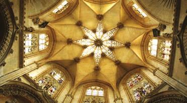 the Middle Ages. Explore churches in the heart of Paris.