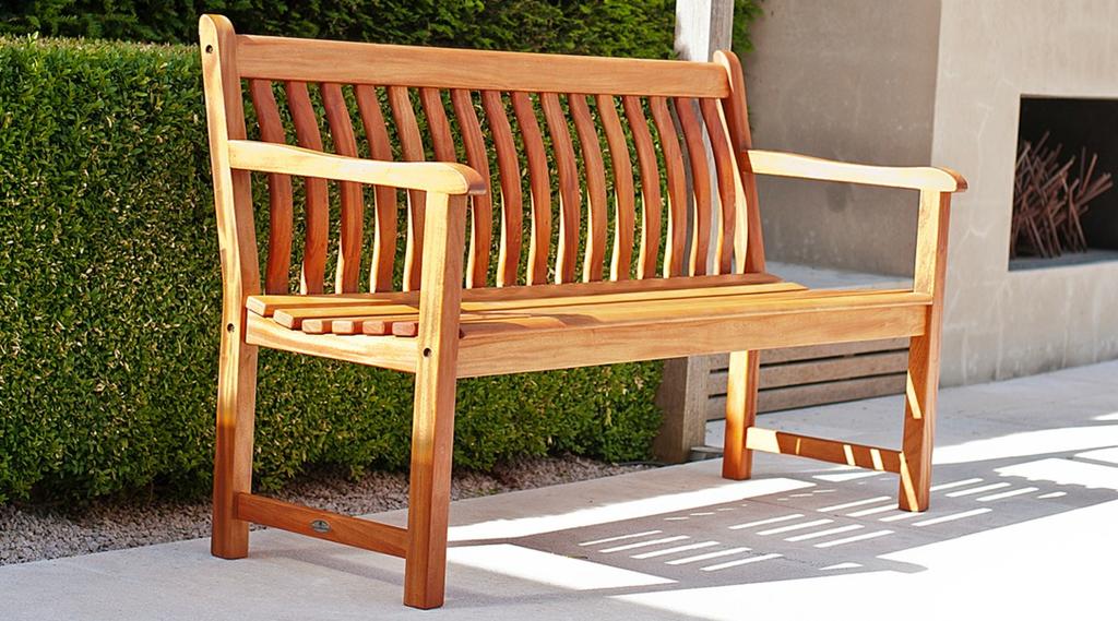 00 Dimensions 5 ft bench : 146.00 x 87.00 cm 199.00 CORNIS TURNBERRY BENCH 5 299.
