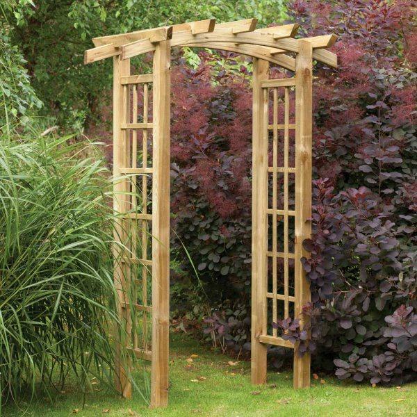 Product Specifications: Height: 2.2m Width: 1.34m Depth: 0.8m Posts are: 70mm x 70mm Distance Between Posts is 0.