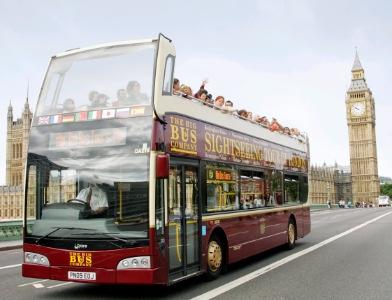 HOP ON-HOP OFF LONDON SIGHTSEEING TOUR: Red Route (The City Sightseeing Tour). The Red Route is highly recommended for overseas visitors and children.