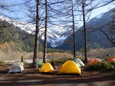This rental tent is good for those who are camping beginner and/or don't have tents, but want to enjoy camping. For camping, we have several useful gears to rent.