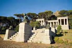 Garden All transport to and from your The hike starts from Constantia Nek and finishes at Rhodes Memorial and is approximately 11km.