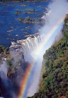 The wet season in Zambia/Zimbabwe falls between late Nov and early May. The volume of water falling is highest between Feb and May, peaking in Apr.