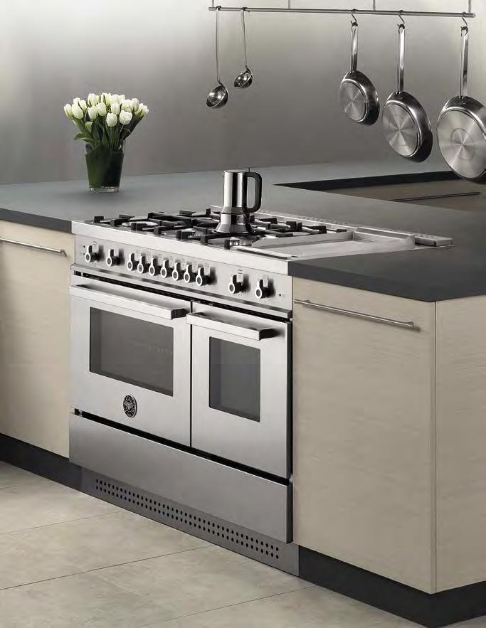 52 BEAUTIFUL Machines 53 BERTAZZONI PROFESSIONAL SERIES 48 range, gas ovens, ELECTRIC griddle 48 range, electric OVENS, SELF-CLEAN, electric griddle The all-gas range has two gas ovens giving great