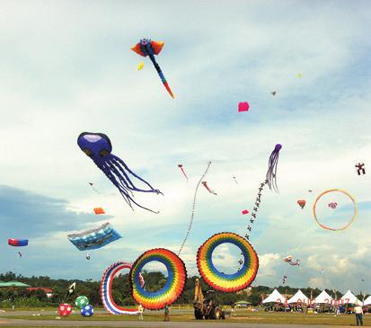 One interesting annual event held in Bintulu is the Borneo International Kite Festival, to be on from 18 th -24 th August 2008 in this northern Gas Town.