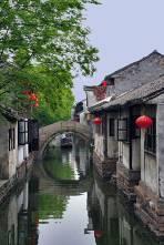 SHA 104-101 ZHUJIAJIAO WATER VILLAGE Half-Day Located in a suburb of Shanghai city, Zhujiajiao is an ancient water town over 1,700 years old and recognized as the best preserved of the water towns.