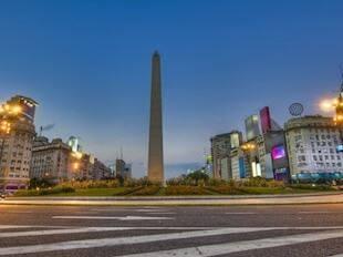 Day 2 BUENOS AIRES CITY TOUR Monday February 27th, 2017 Sightseeing in this elegant city includes the Casa Rosada as well as the history-laden Plaza de Mayo, the Obelisk on 9 de Julio Avenue, and