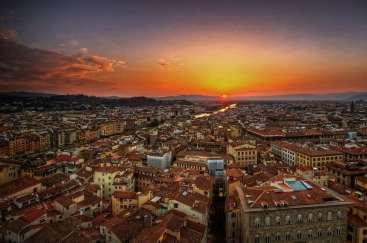 FLORENCE BY NIGHT with DINNER & BISTECCA ALLA FIORENTINA ( 3 h ) ** FREE SALE ** A unique experience in the heart of Florence.
