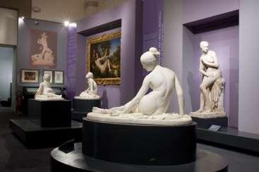 Combined Guided Tour ACCADEMIA + UFFIZI IN ONE DAY ( 9 h ) ** FREE SALE ** The guided tour of the Accademia Gallery (morning) can be purchased together with the Uffizi Galleryone (afternoon) at a