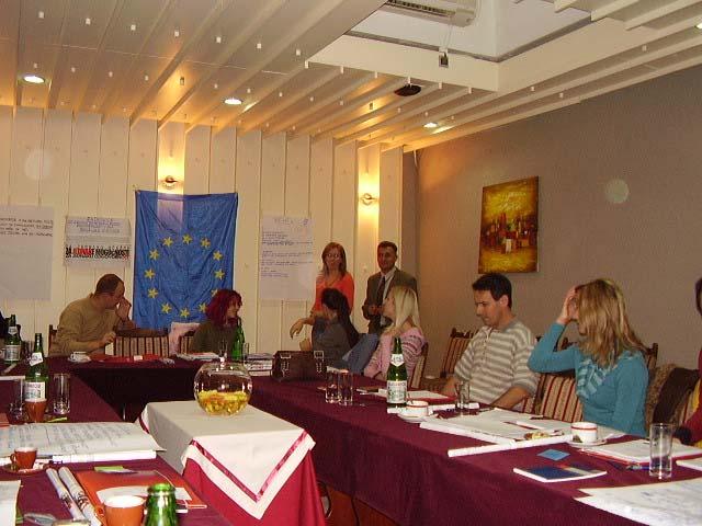 Radionica "Od Zakona do stvarne ravnopravnosti", 10.-12. novembar 2006. godine, Banja Luka Javna tribina "Od Zakona do stvarne ravnopravnosti" Javna tribina je održana 20. novembra 2006.
