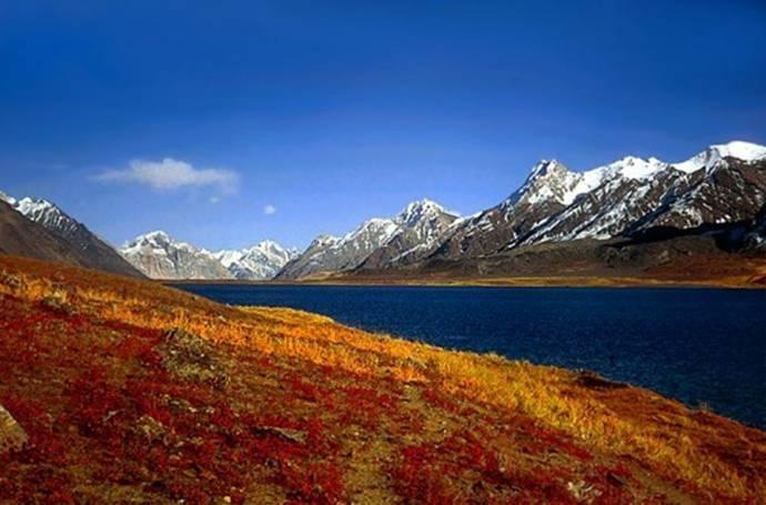 Karamber Lake. Karambar Pass marks the boundary between the Chitral and Ishkoman Districts of Pakistan.